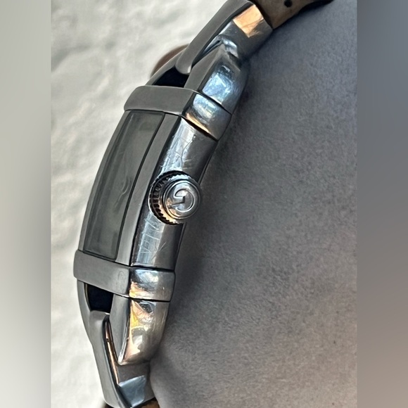 GUCCI 6800L BAMBOO BANGLE ladies watch - Picture 5 of 15